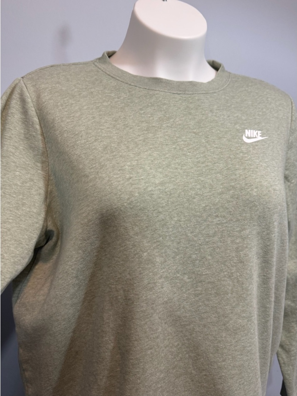 Nike 3 Pullover Sweatshirts Bundle XL - Picture 13 of 15